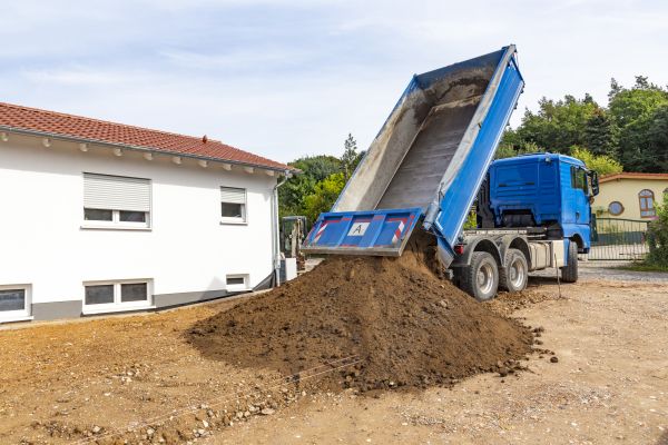 Garden Dirt Delivery in Brandon